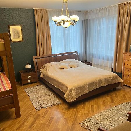 Family House Room Salacgrīva Exteriör bild